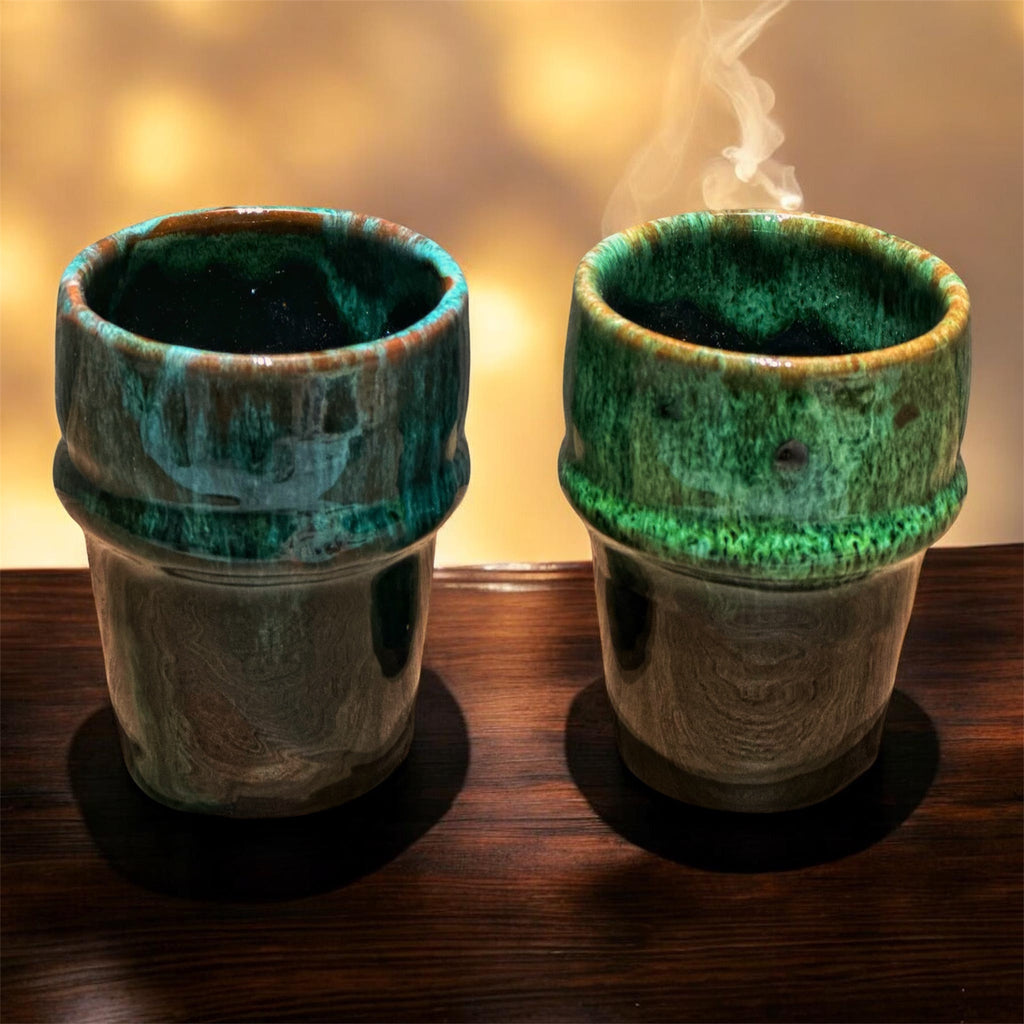 أكواب شاي وقهوة مصنوعة يدوياً من السيراميك - طلاء أخضر (مجموعة من قطعتين)