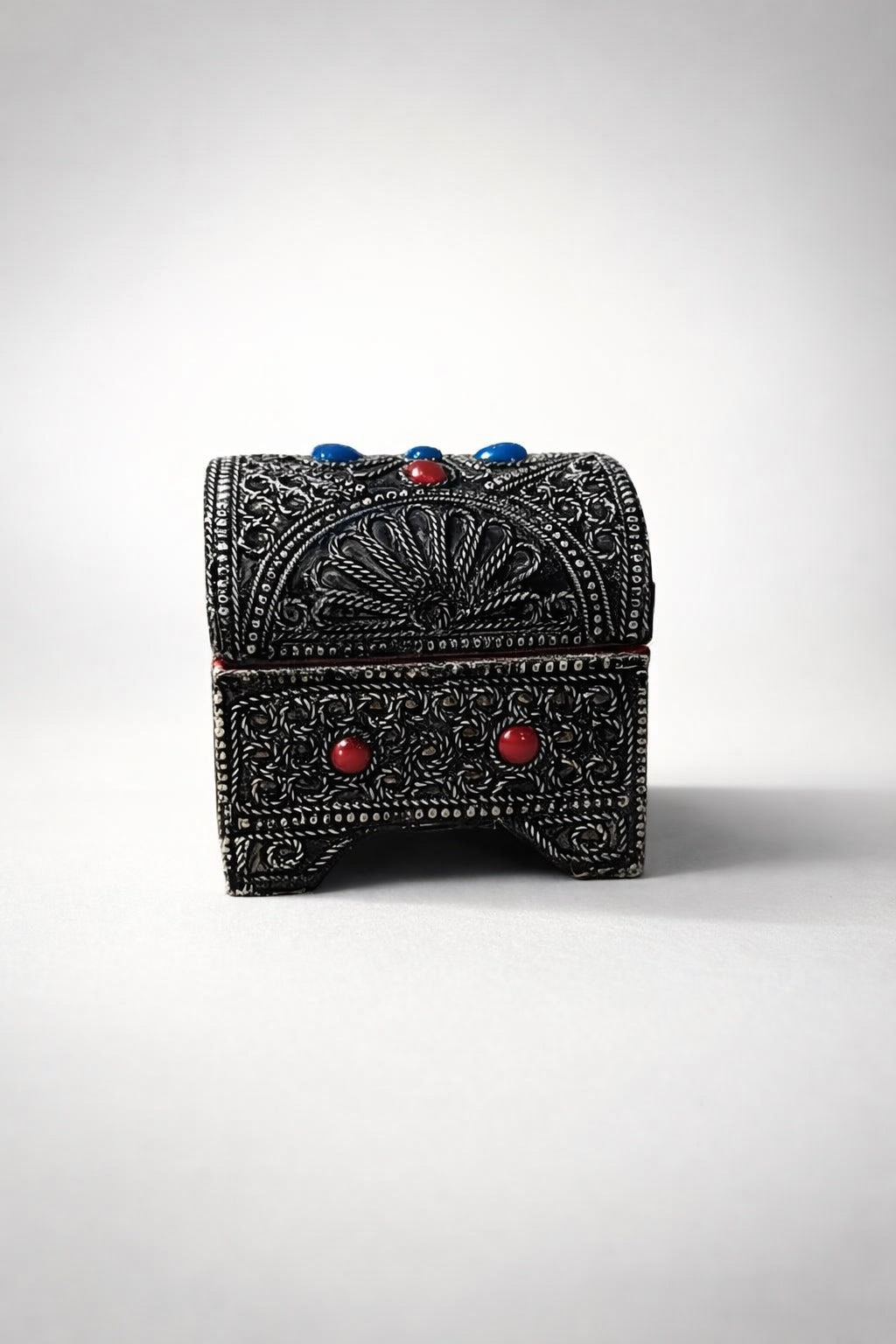 Handmade Decorative Jewelry Box – Moroccan Craftsmanship